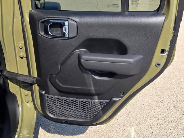 new 2025 Jeep Wrangler car, priced at $42,386