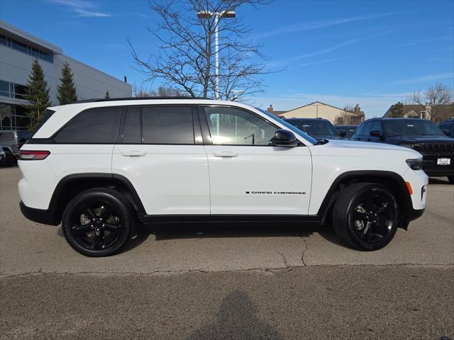 used 2024 Jeep Grand Cherokee car, priced at $38,489