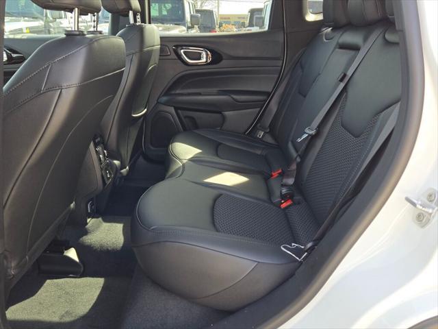 new 2025 Jeep Compass car, priced at $32,210