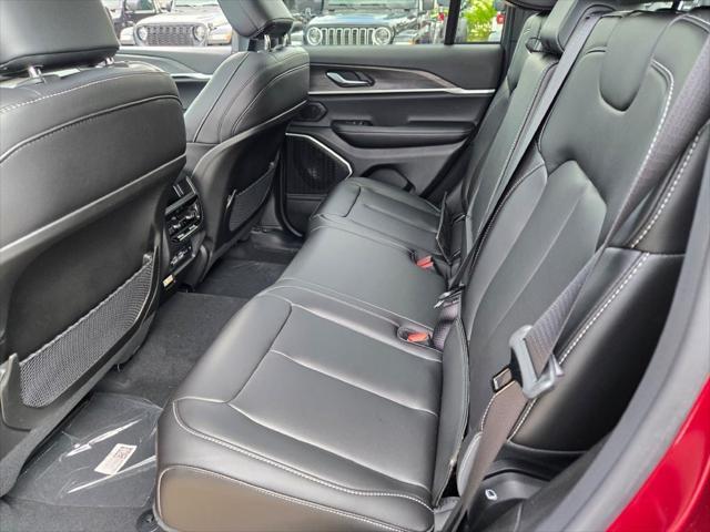 new 2025 Jeep Grand Cherokee car, priced at $48,646