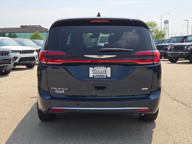 new 2025 Chrysler Pacifica car, priced at $47,838