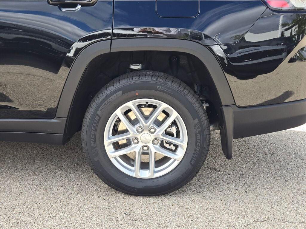 new 2025 Jeep Grand Cherokee L car, priced at $41,045
