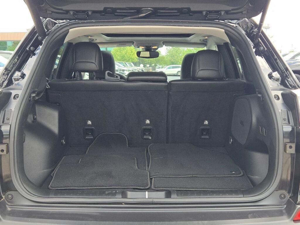 used 2022 Jeep Cherokee car, priced at $24,900
