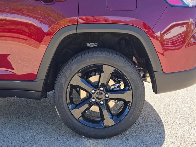 new 2025 Jeep Grand Cherokee car, priced at $45,535