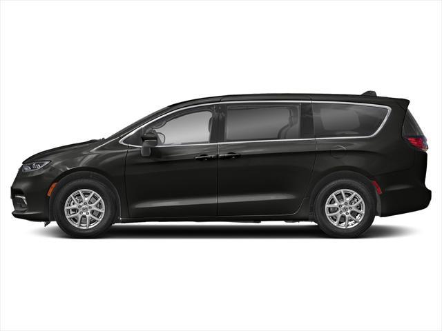 used 2023 Chrysler Pacifica car, priced at $23,500
