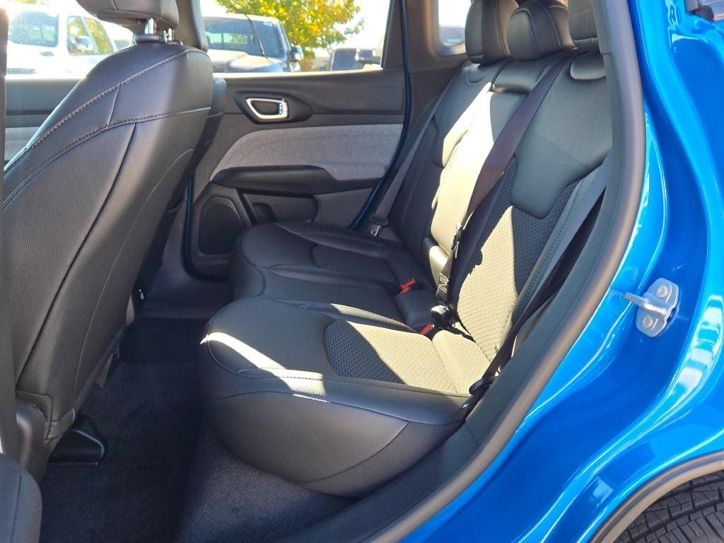 new 2025 Jeep Compass car, priced at $26,435