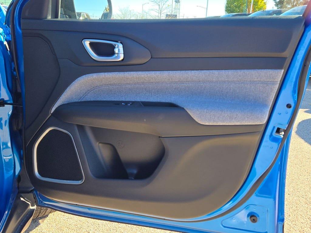 new 2025 Jeep Compass car, priced at $26,435