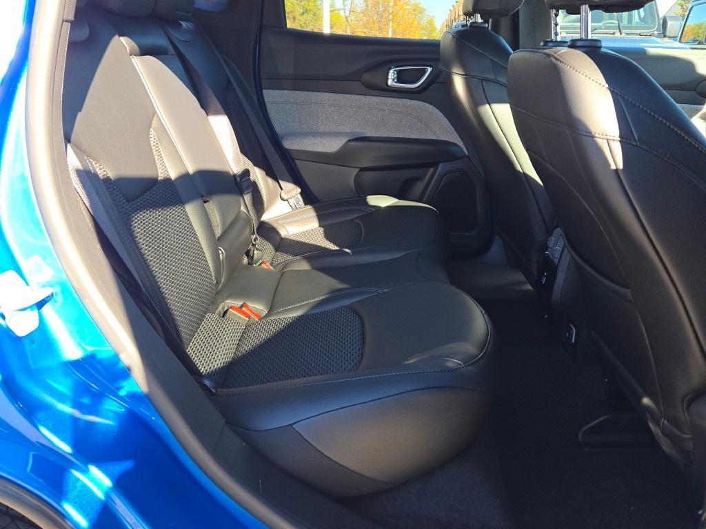 new 2025 Jeep Compass car, priced at $26,435