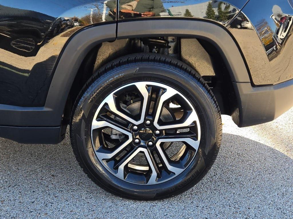 used 2022 Jeep Compass car, priced at $20,919