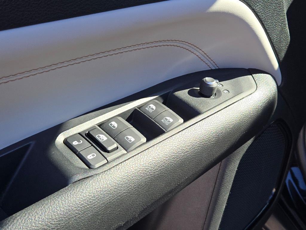 used 2022 Jeep Compass car, priced at $20,919