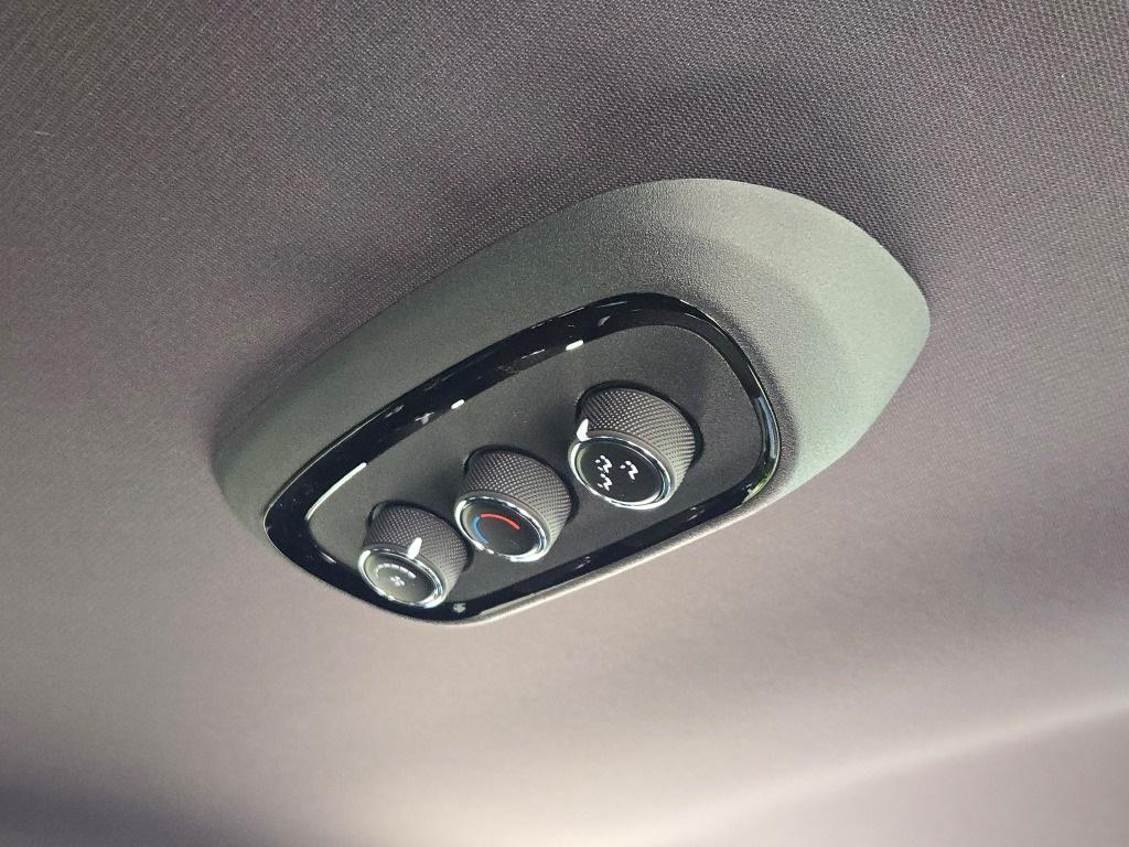 used 2024 Dodge Durango car, priced at $27,500