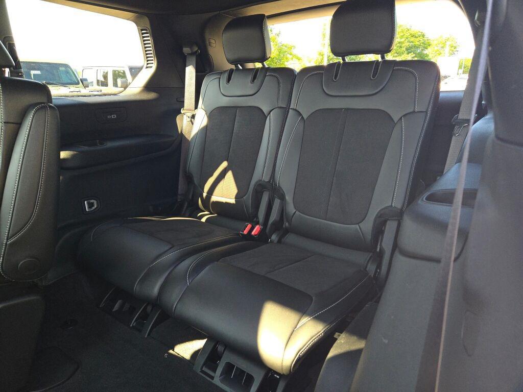 used 2024 Jeep Grand Cherokee L car, priced at $37,500