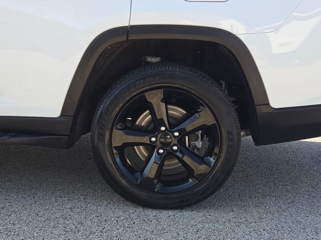 used 2024 Jeep Grand Cherokee L car, priced at $37,500