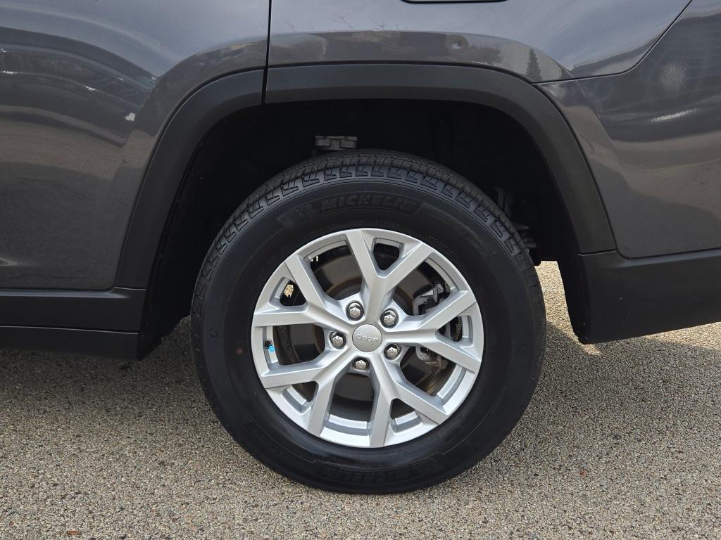 used 2023 Jeep Grand Cherokee L car, priced at $31,711