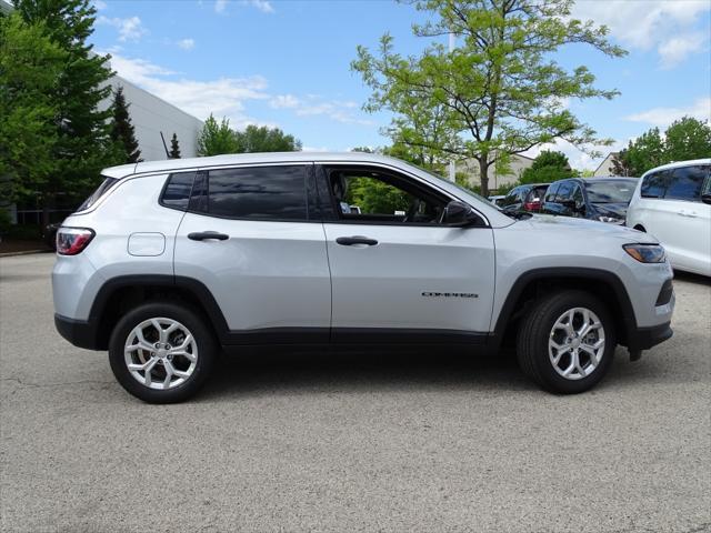 new 2024 Jeep Compass car, priced at $25,590