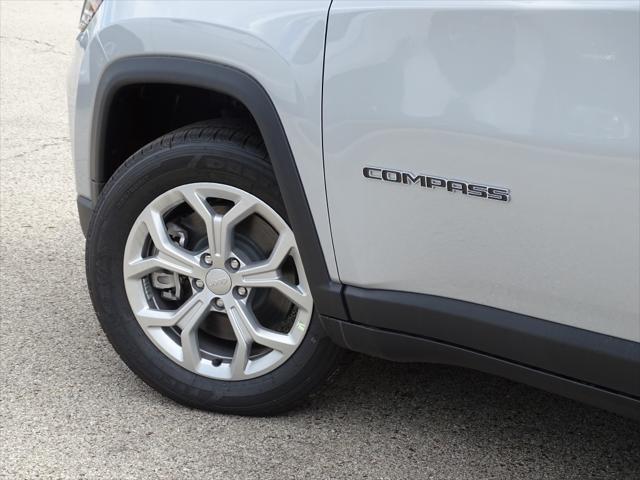 new 2024 Jeep Compass car, priced at $25,590