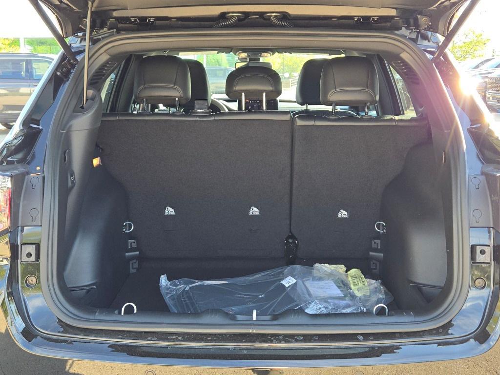 new 2026 Jeep Compass car, priced at $31,350