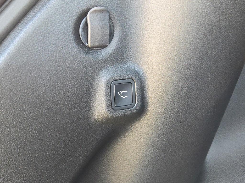 new 2026 Jeep Compass car, priced at $31,350