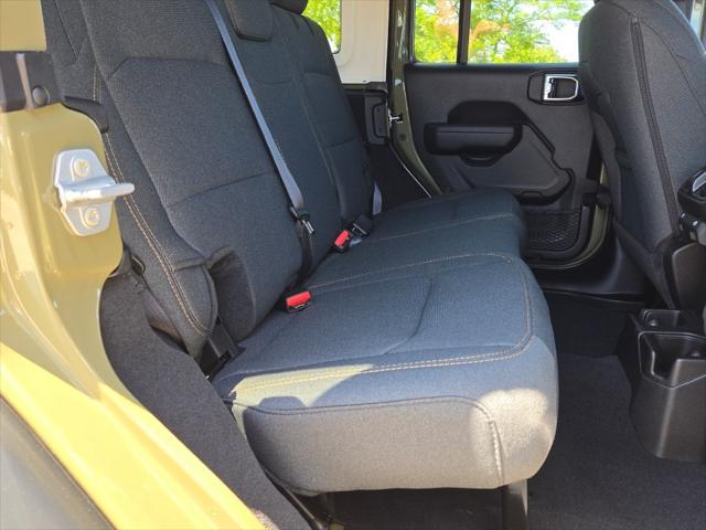 new 2025 Jeep Wrangler car, priced at $48,825