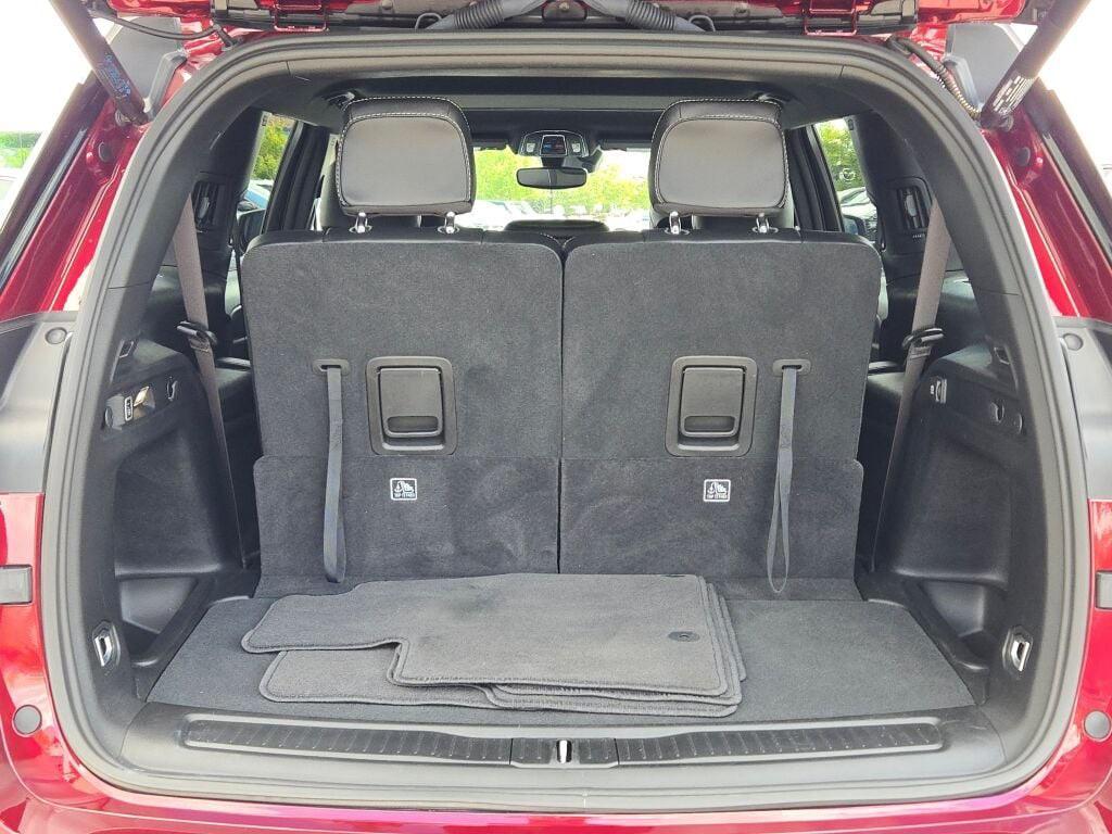 used 2024 Jeep Grand Cherokee L car, priced at $32,899