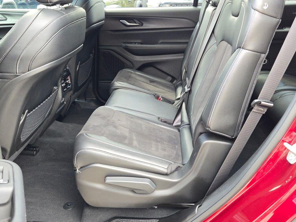 used 2024 Jeep Grand Cherokee L car, priced at $32,899