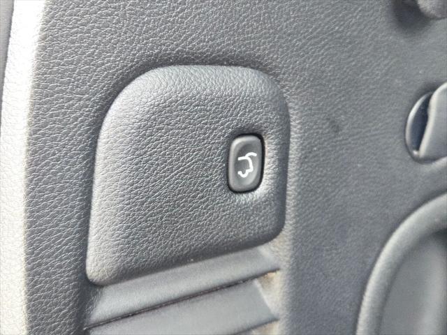 used 2022 Jeep Grand Cherokee car, priced at $30,240
