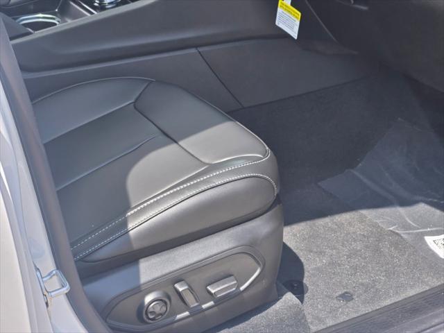 new 2025 Jeep Grand Cherokee car, priced at $48,051