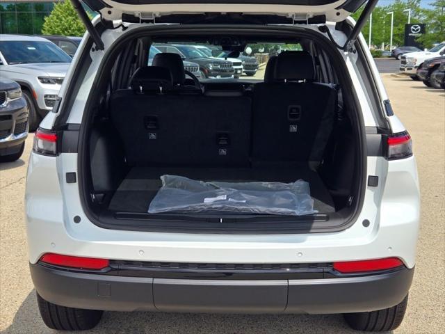 new 2025 Jeep Grand Cherokee car, priced at $48,051