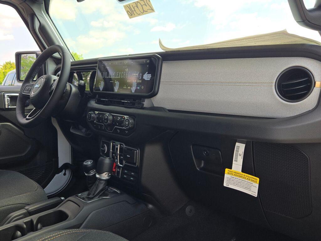 new 2025 Jeep Wrangler car, priced at $52,970