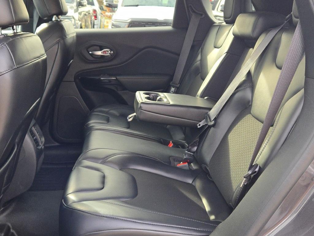 used 2021 Jeep Cherokee car, priced at $21,842