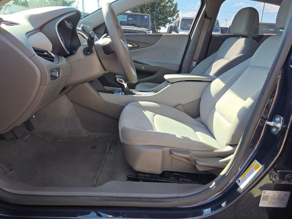 used 2022 Chevrolet Malibu car, priced at $17,724