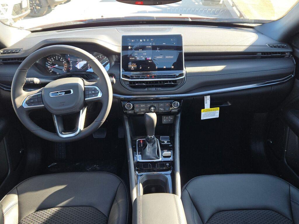 new 2025 Jeep Compass car, priced at $31,305