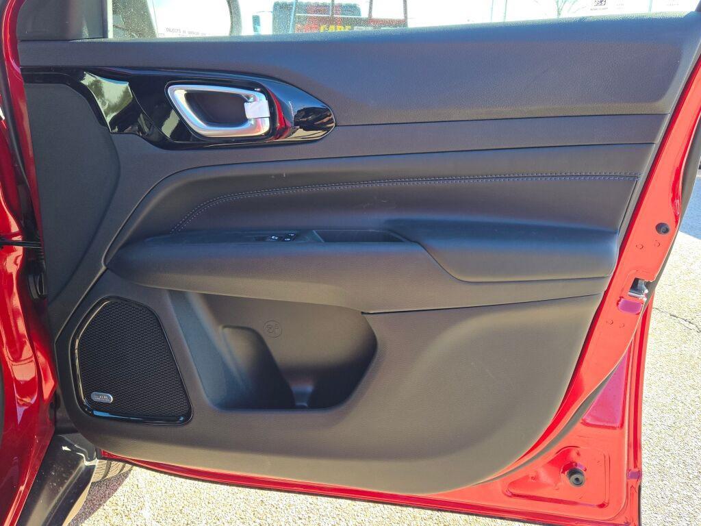 new 2025 Jeep Compass car, priced at $31,305