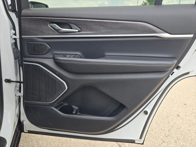used 2022 Jeep Grand Cherokee L car, priced at $33,000