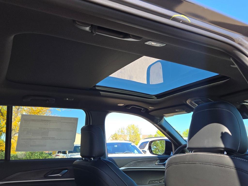 new 2025 Jeep Grand Cherokee car, priced at $46,160