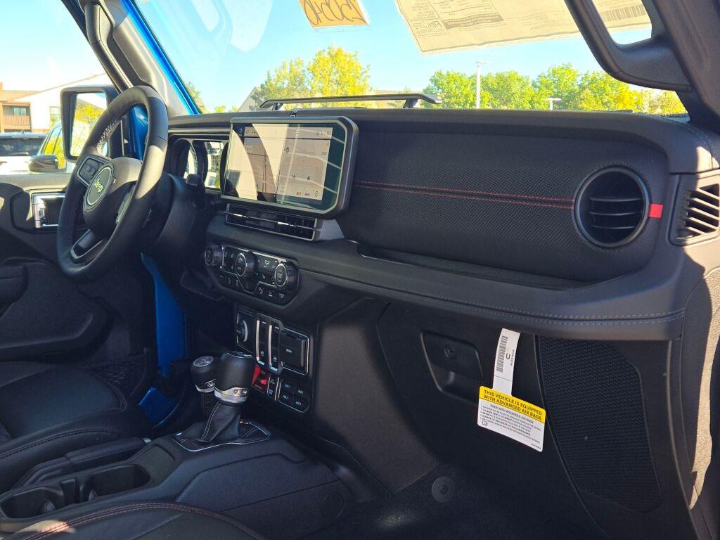 new 2025 Jeep Wrangler car, priced at $59,955