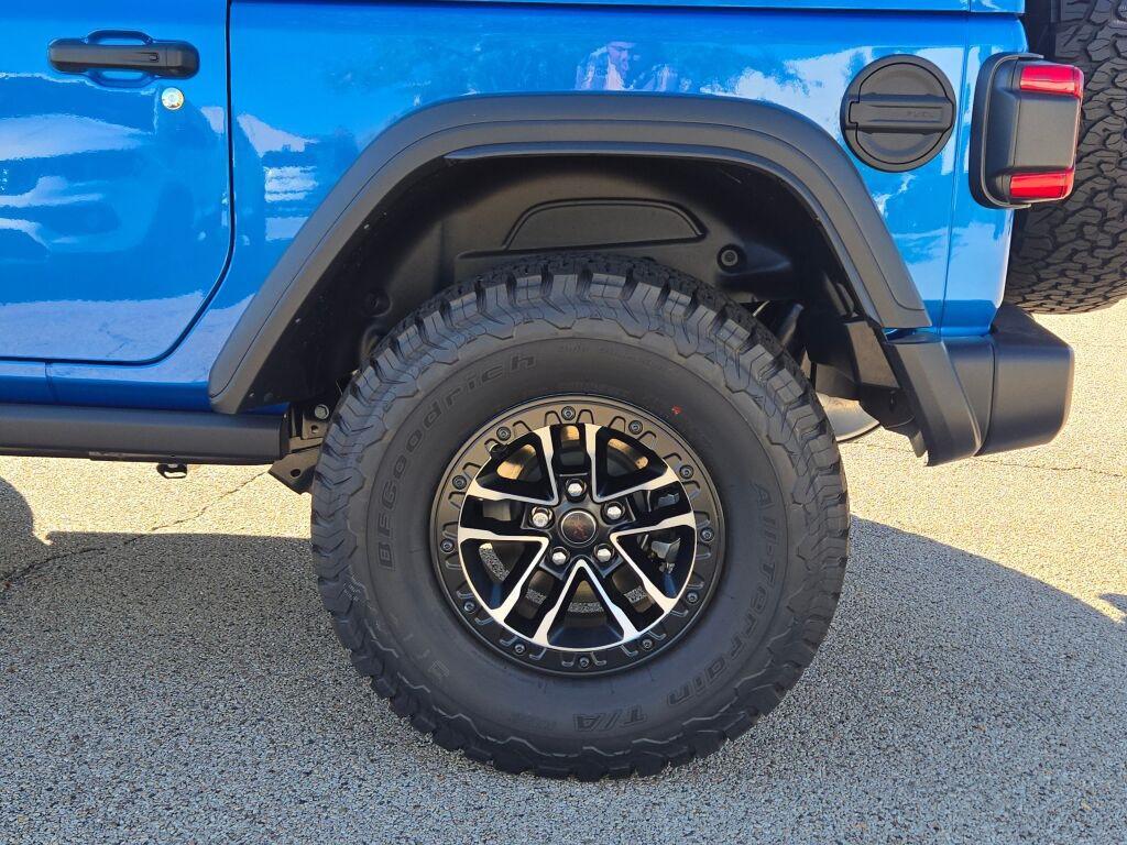 new 2025 Jeep Wrangler car, priced at $59,955