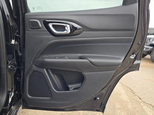 new 2025 Jeep Compass car, priced at $32,805