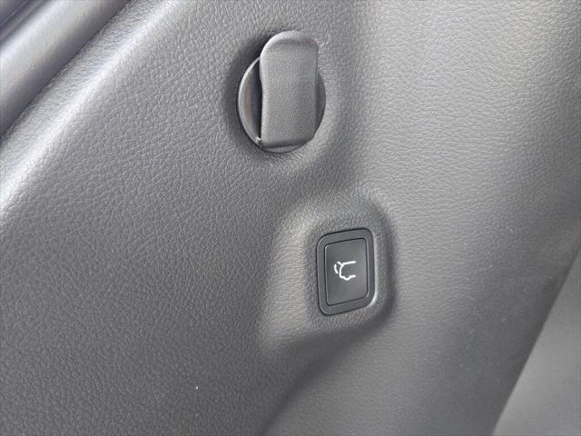new 2025 Jeep Compass car, priced at $25,908