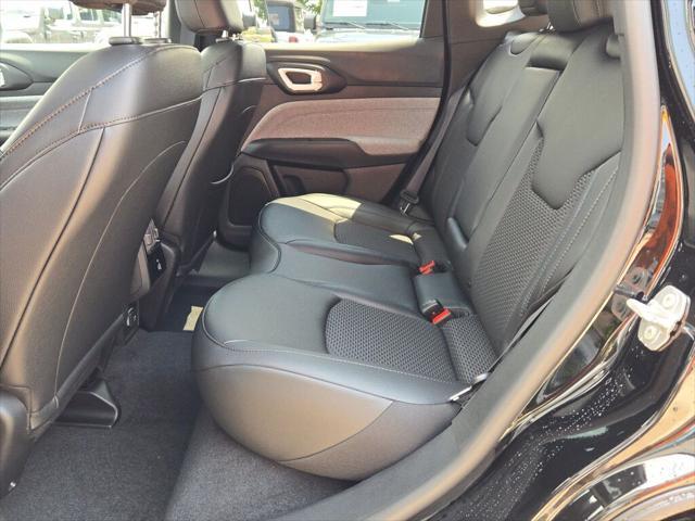 new 2025 Jeep Compass car, priced at $32,913