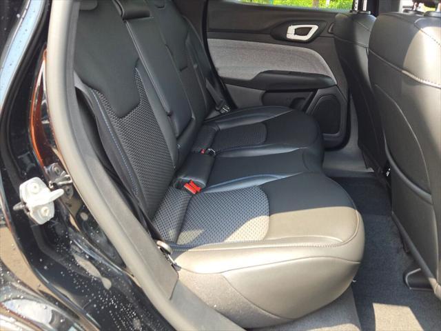 new 2025 Jeep Compass car, priced at $32,913