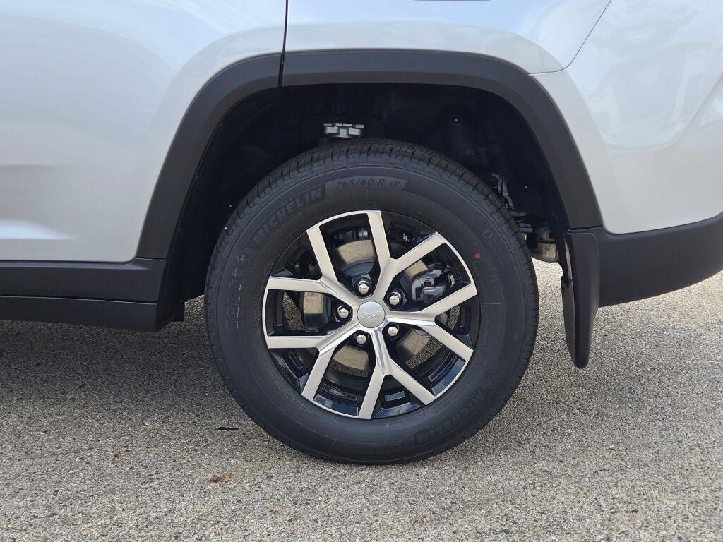 new 2025 Jeep Grand Cherokee car, priced at $46,360