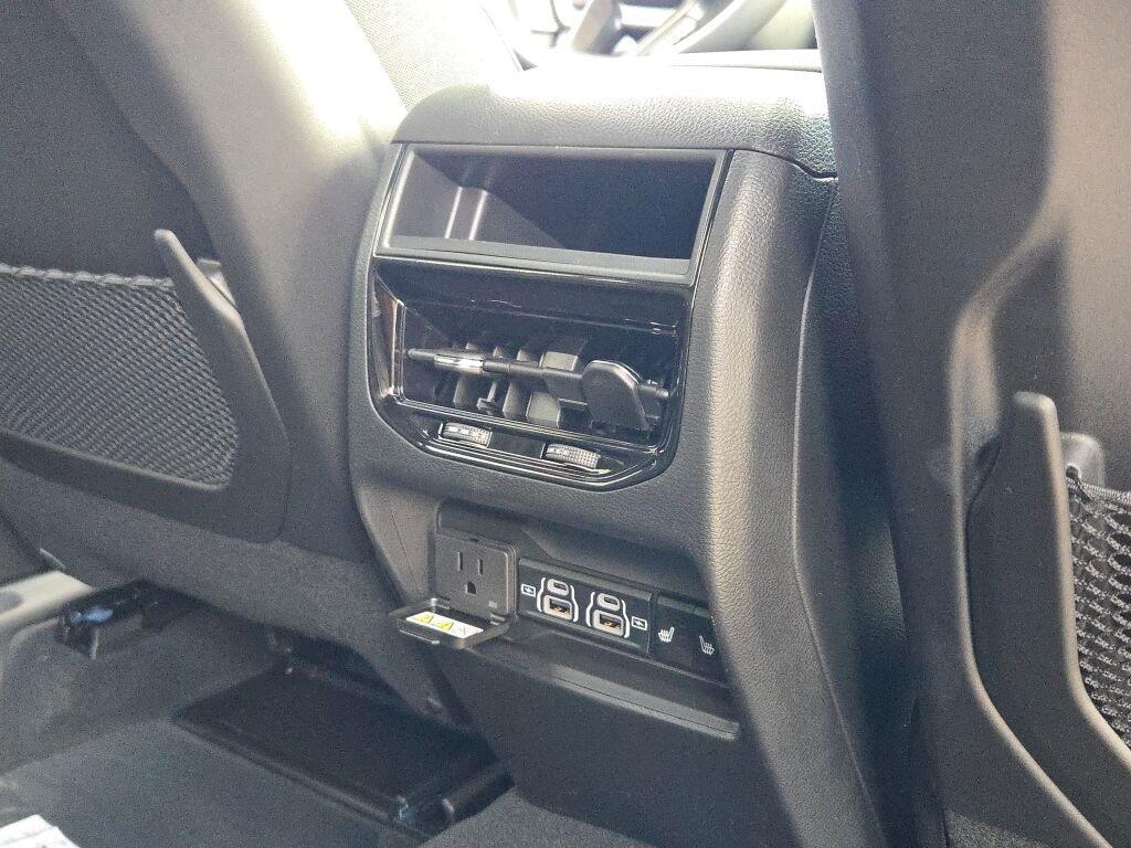 new 2025 Jeep Grand Cherokee car, priced at $46,360