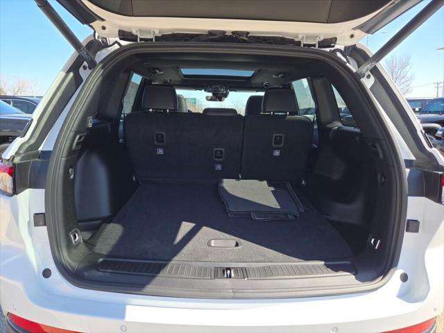 new 2025 Jeep Grand Cherokee car, priced at $46,076