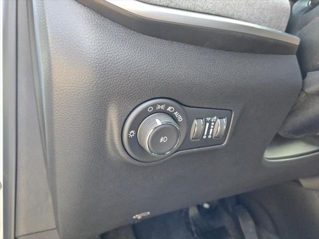 new 2025 Jeep Compass car, priced at $24,860