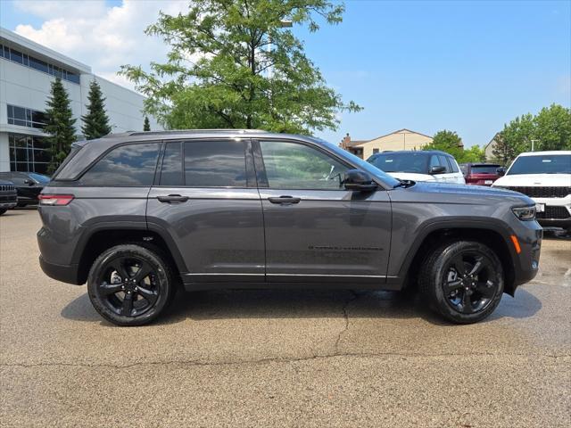 new 2025 Jeep Grand Cherokee car, priced at $41,855