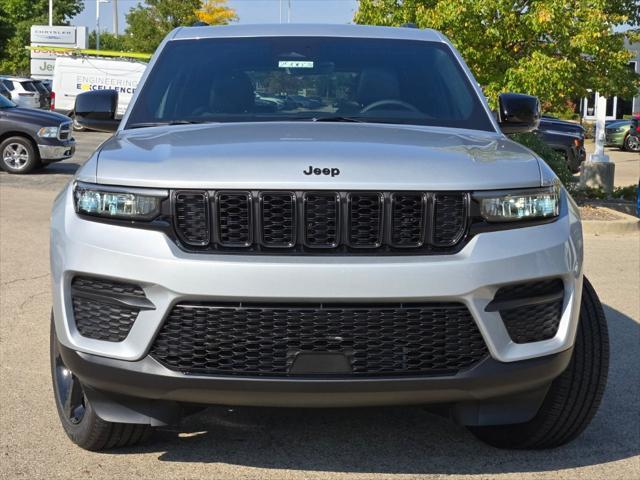 new 2025 Jeep Grand Cherokee car, priced at $45,675