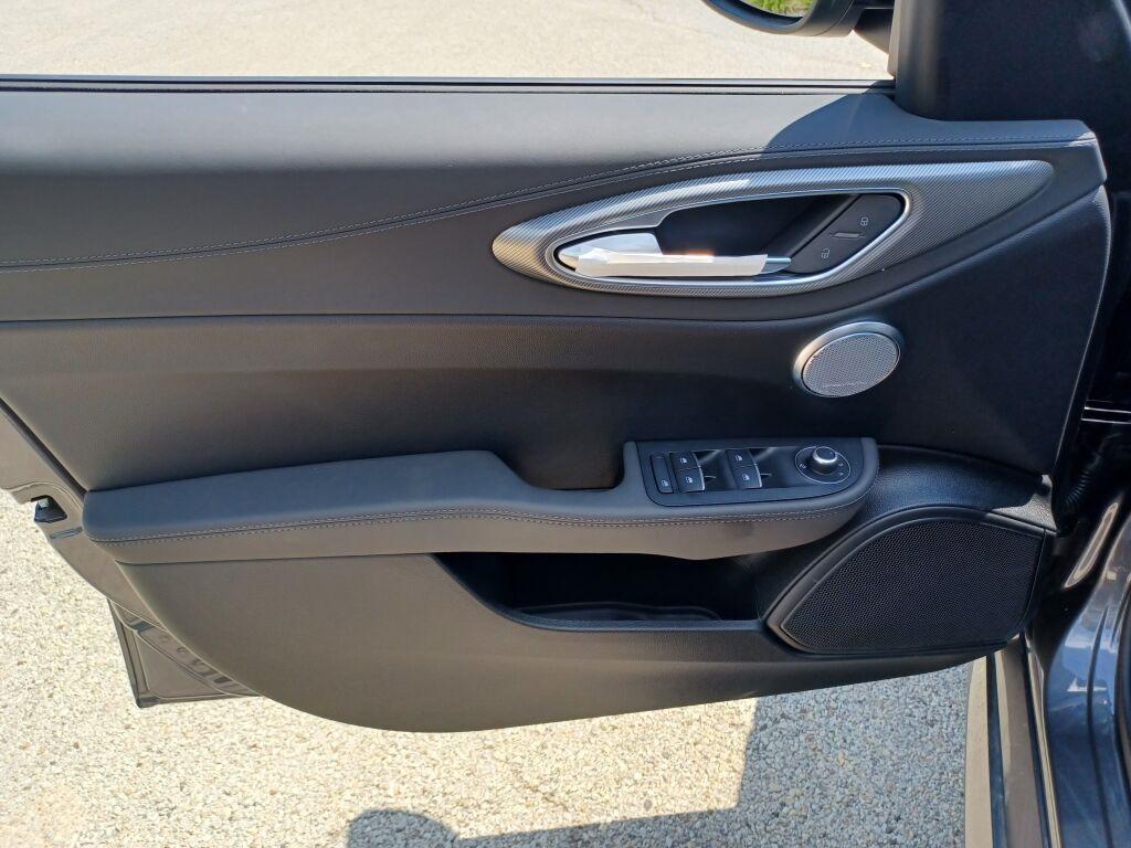 used 2024 Alfa Romeo Giulia car, priced at $34,899