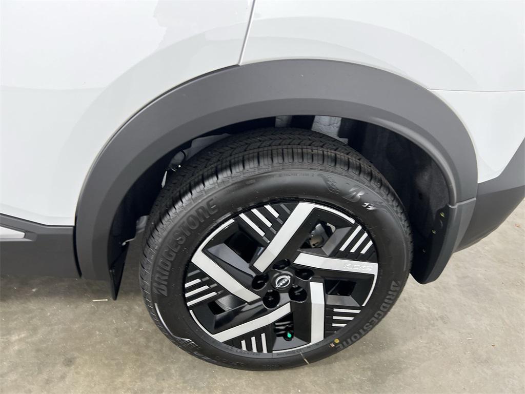 new 2026 Nissan Kicks car, priced at $23,112