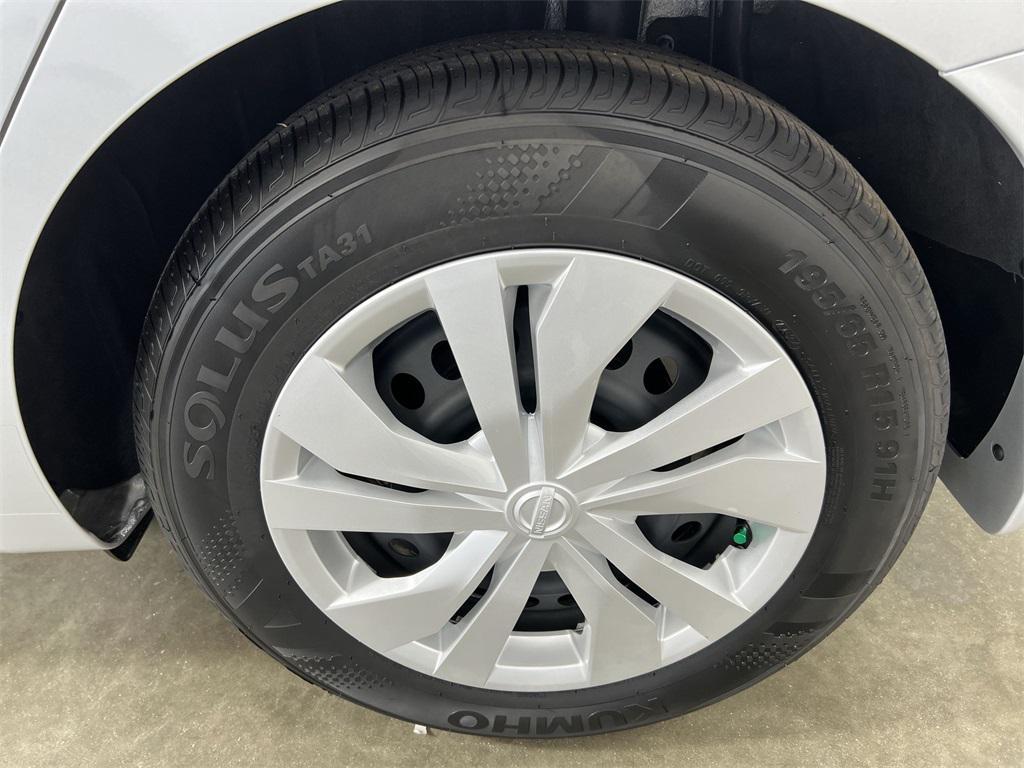 new 2025 Nissan Versa car, priced at $18,180